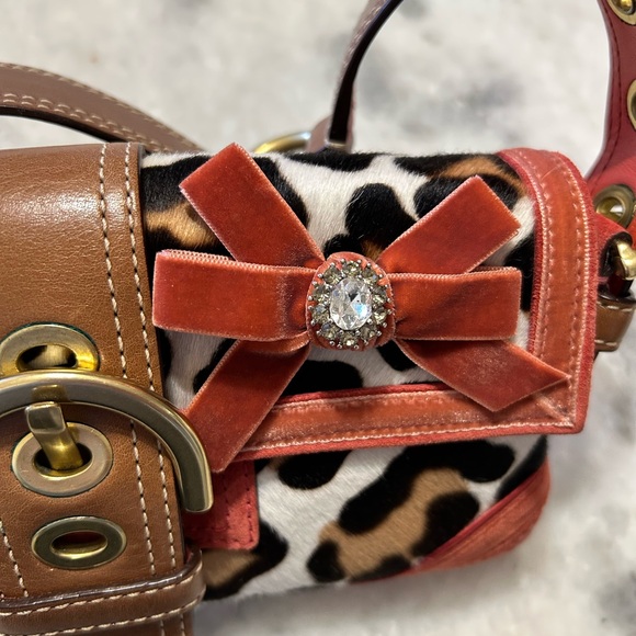 NWT vintage Y2K Coach Soho Leopard Baguette Bag with Red and Brown Accents. - Picture 3 of 11